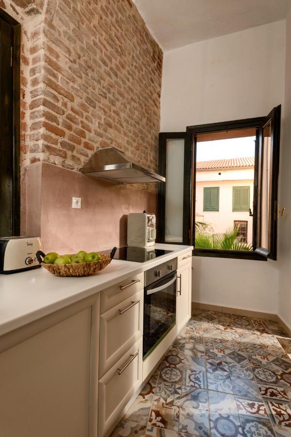 Monastery Apartment, A Unique House Chrissi Akti Chania Exterior foto