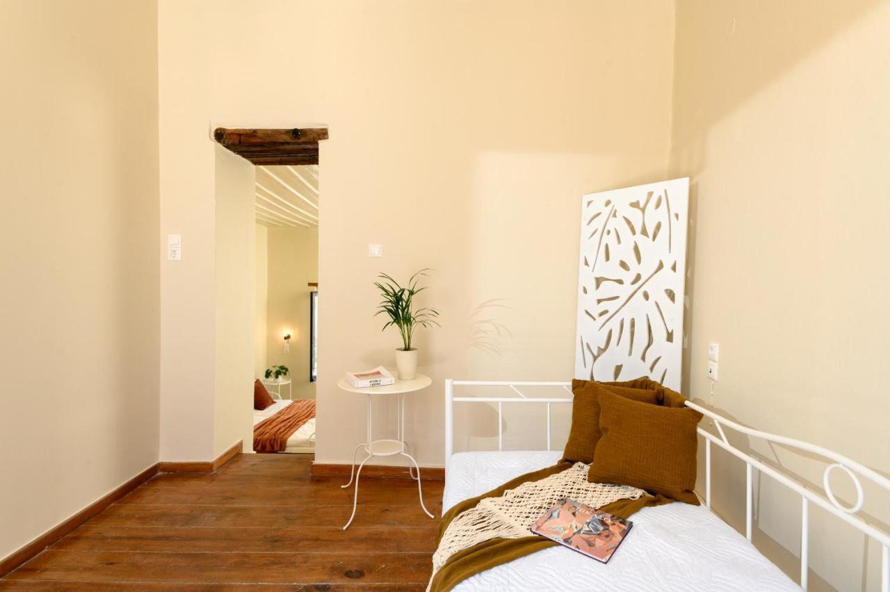 Monastery Apartment, A Unique House Chrissi Akti Chania Exterior foto